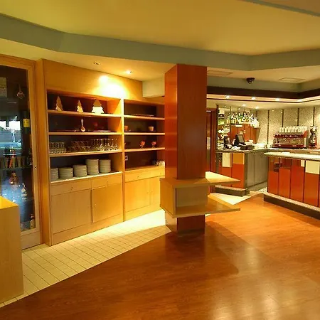 Ξενοδοχείο Felix 4*