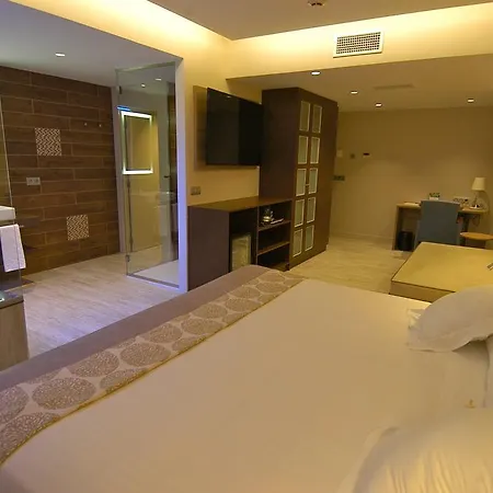Hotel Felix 4*