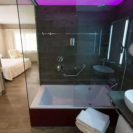 Ξενοδοχείο Felix 4*