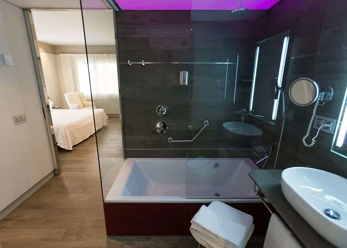 Hotel Felix 4*